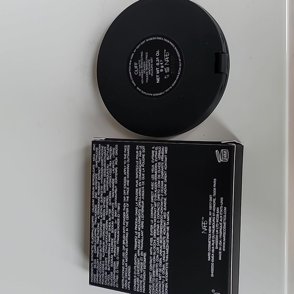 NARS Soft Matte Advanced Perfecting Powder "CLIFF" - Picture 3 of 7